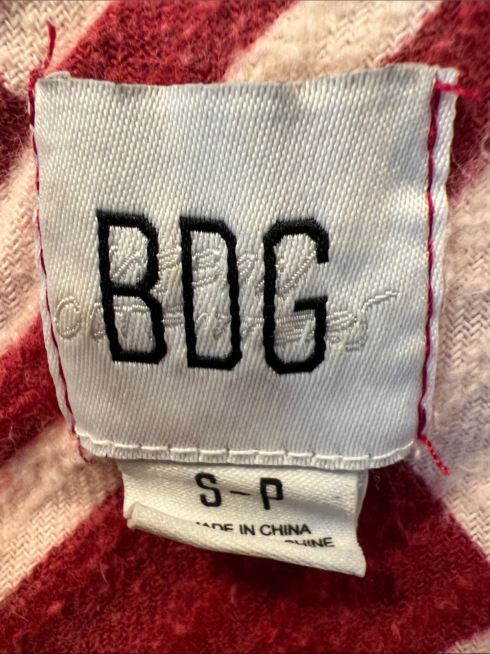 BDG Red and Cream Geometric Shacket, Size SP, (0033) - Picture 2 of 12
